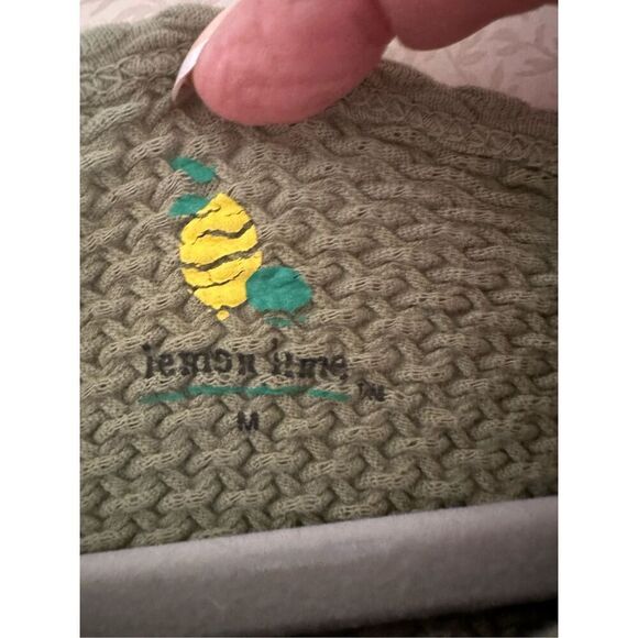 Vintage Lemon Lime top - Picture 4 of 7